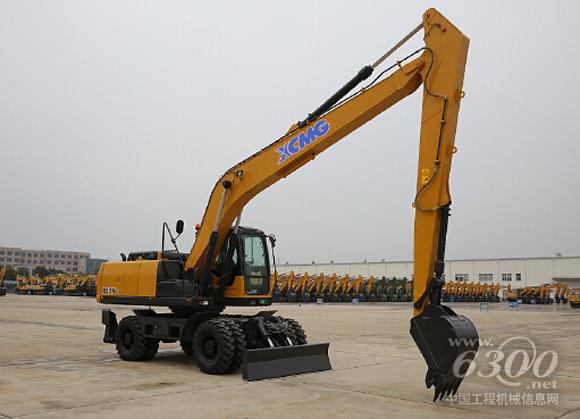 徐工XE210WLL加长臂轮式<a href=//product.d1cm.com/wajueji/ target=_blank>挖掘机</a>