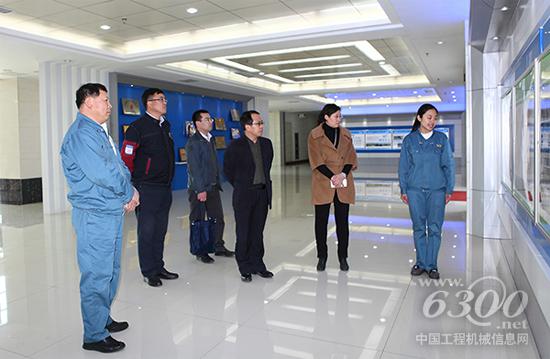 参观世界俱乐部杯赛长廊