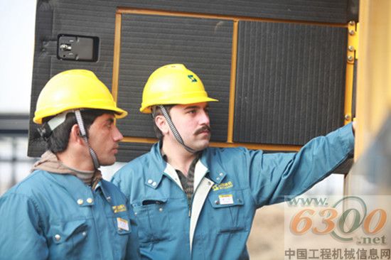 山重建机