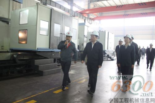 镇江市委常委会莅临沃得重工调研指导