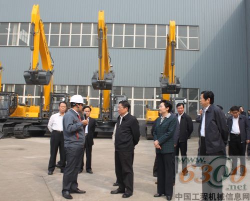 镇江市委常委会莅临沃得重工调研指导